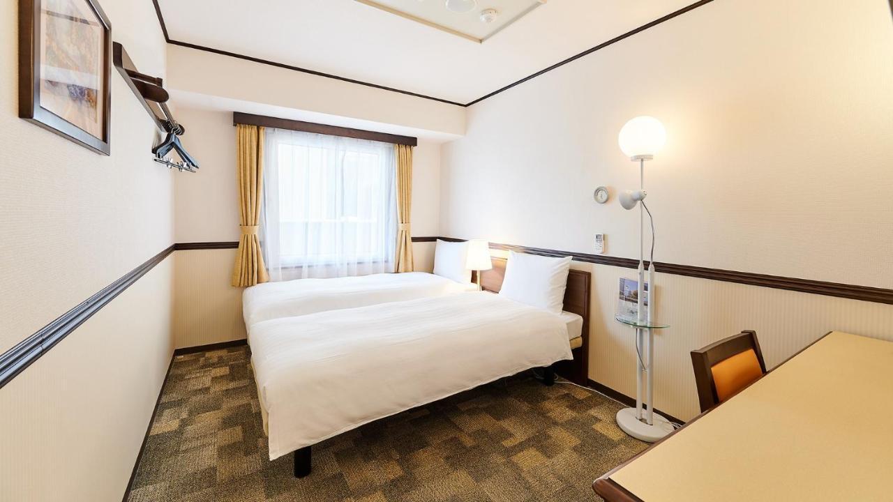 Toyoko Inn Kashiwa Eki Nishi Guchi Dış mekan fotoğraf