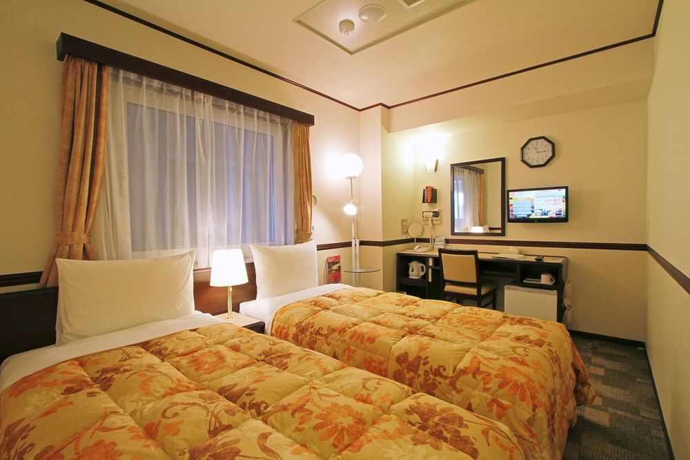 Toyoko Inn Kashiwa Eki Nishi Guchi Dış mekan fotoğraf